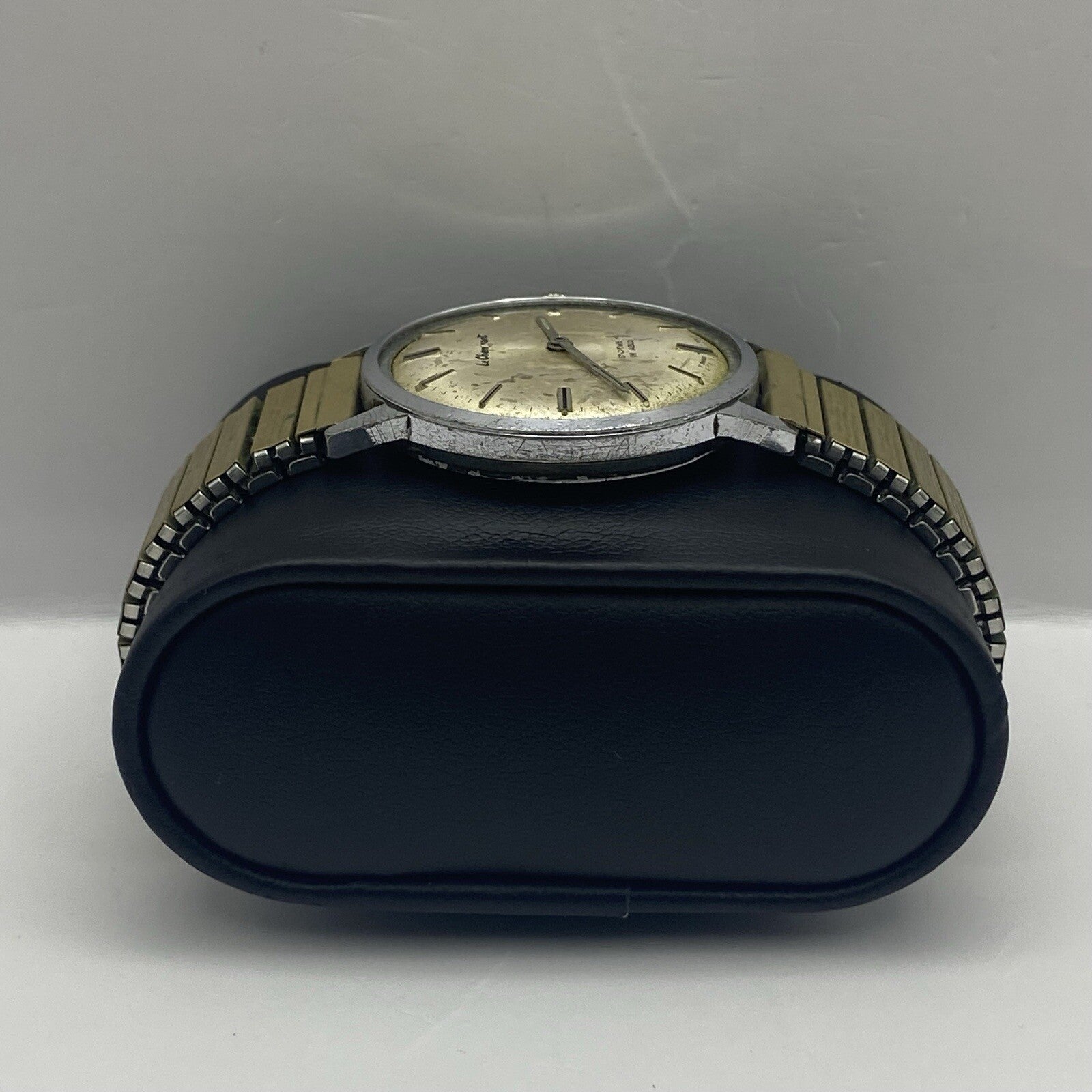 33mm WORKING Vintage Le Cheminant Manual Wind FHF ST 96 Wristwatch To Restore