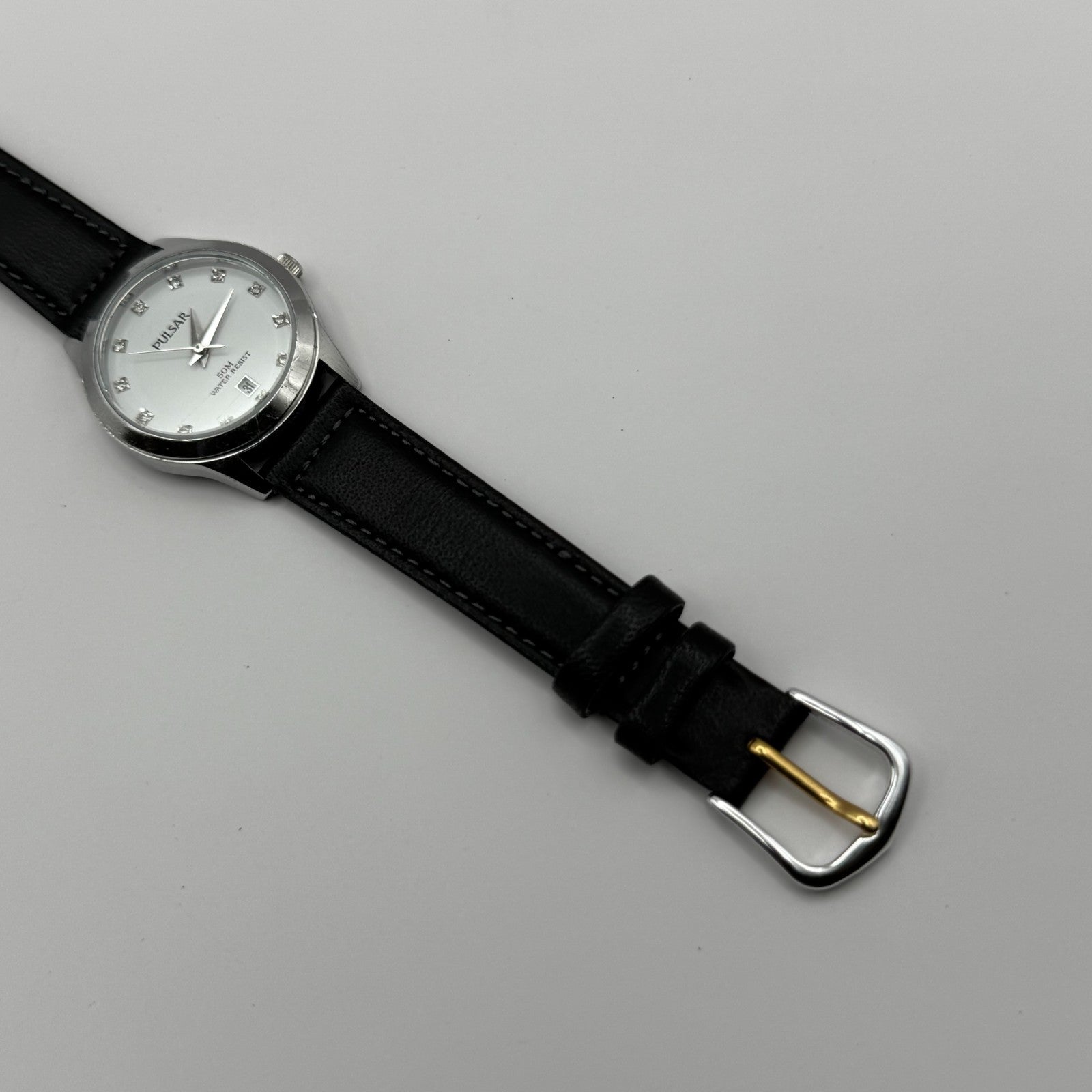 Pulsar Ladies Quartz Watch Date Dial Diamond Markers Leather Strap Working 27mm