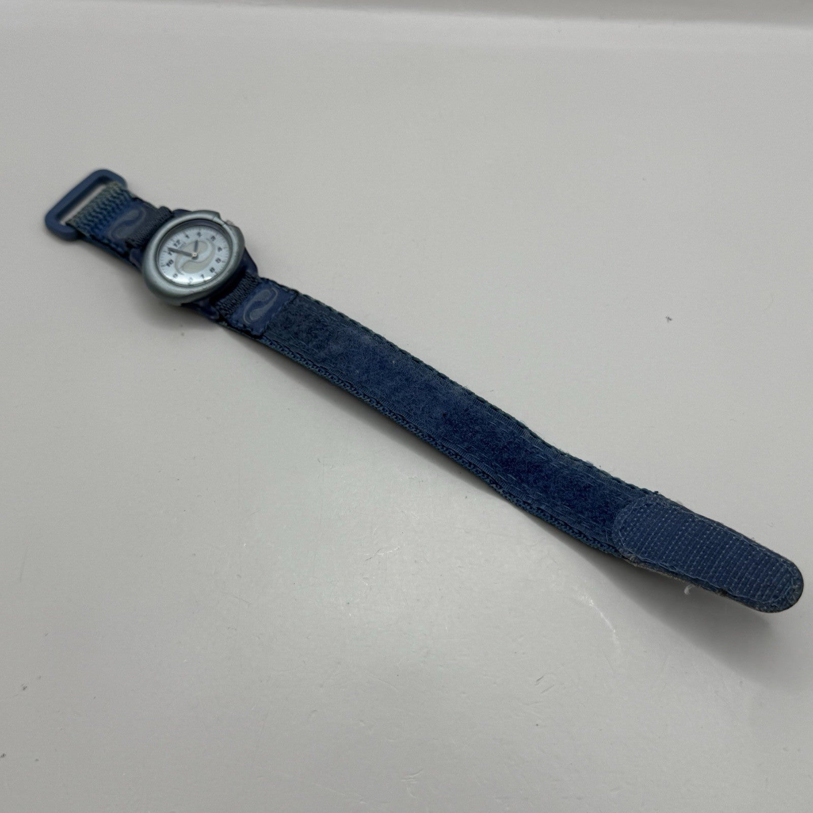 29mm Working Vintage Ladies Timex CR 1216 Blue Dial Strap Quartz Watch