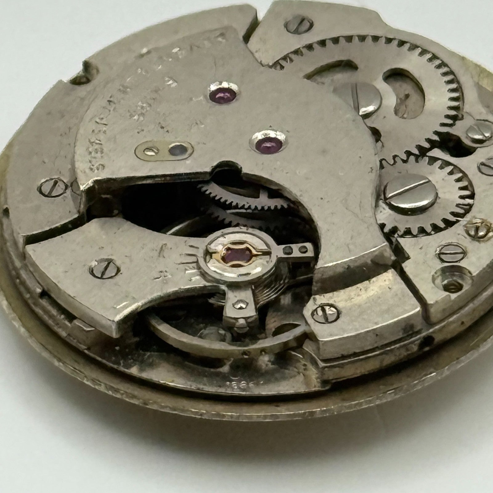 AS 1686 Watch Movement Bentima Manual Wind Vintage Swiss Parts Repair 25.8mm