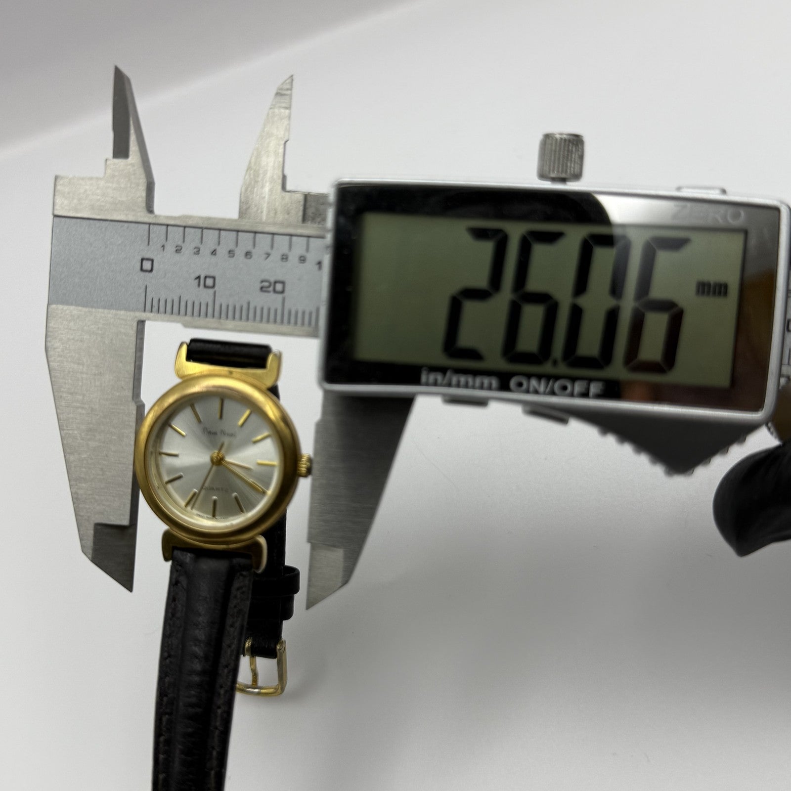 Working Ladies Pierre Nicol Gold Plated 24mm Quartz Watch New Battery Adjustable