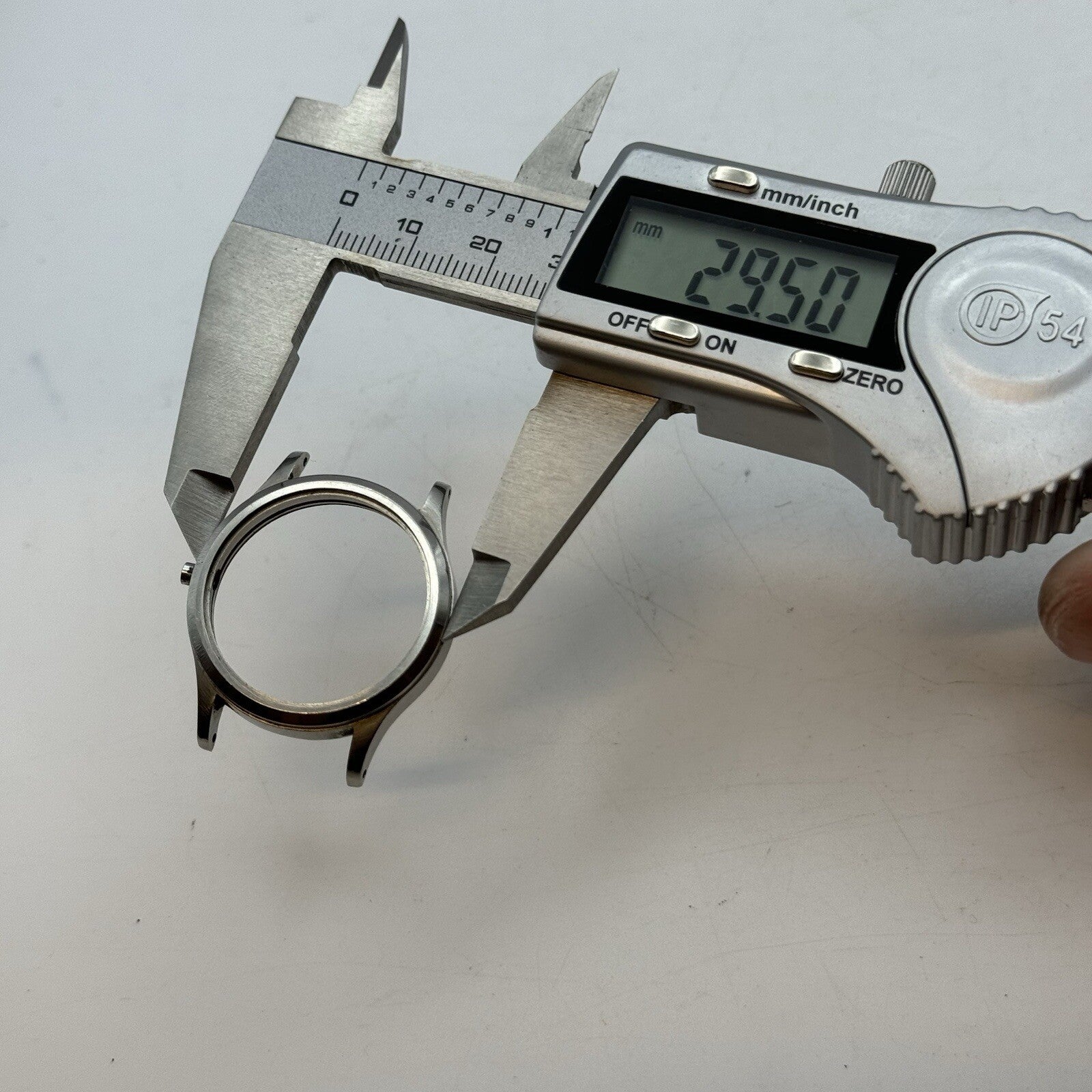 29.5mm Vintage Girard Perregaux 7163 Engraved Watch Case StayBrite Steel Brevet