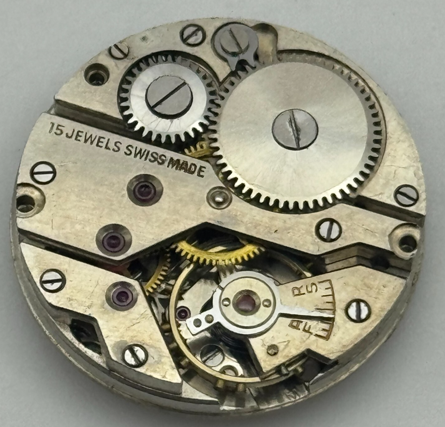 23.6mm Arogno A 150 Manual Wind 15 Jewels Vintage Swiss Watch Movement PARTS
