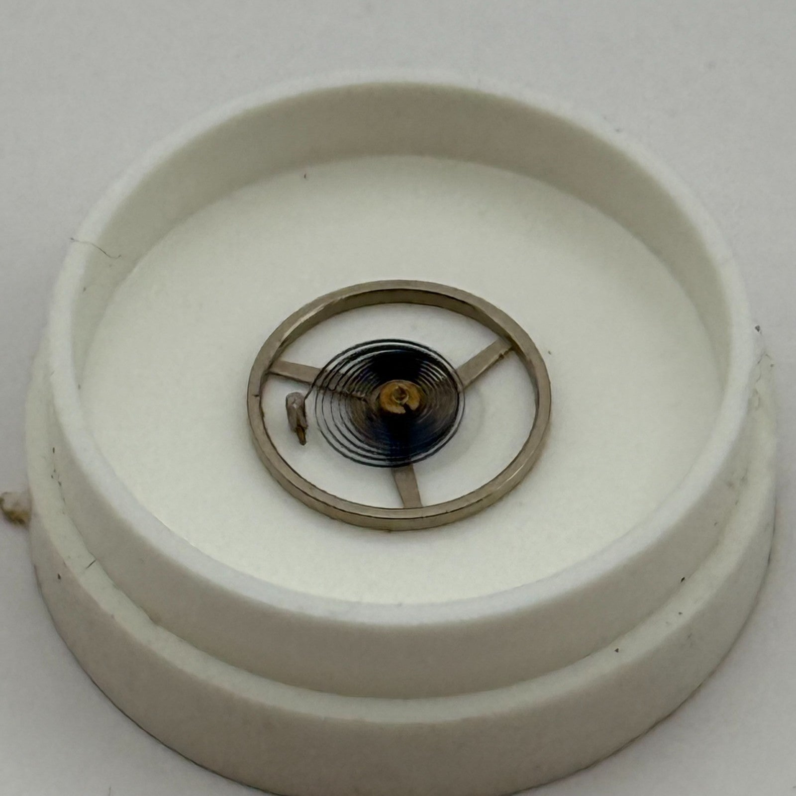 ETA 2412 Balance Wheel Complete And Spring 6¾’’’ 1257 M Watch Movement Parts 