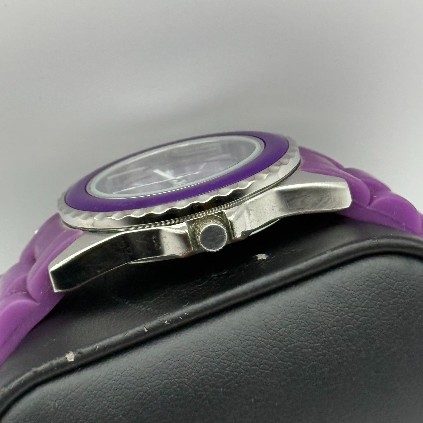Sekonda Ladies Quartz Watch Purple Dial & Strap Working 32mm New Battery