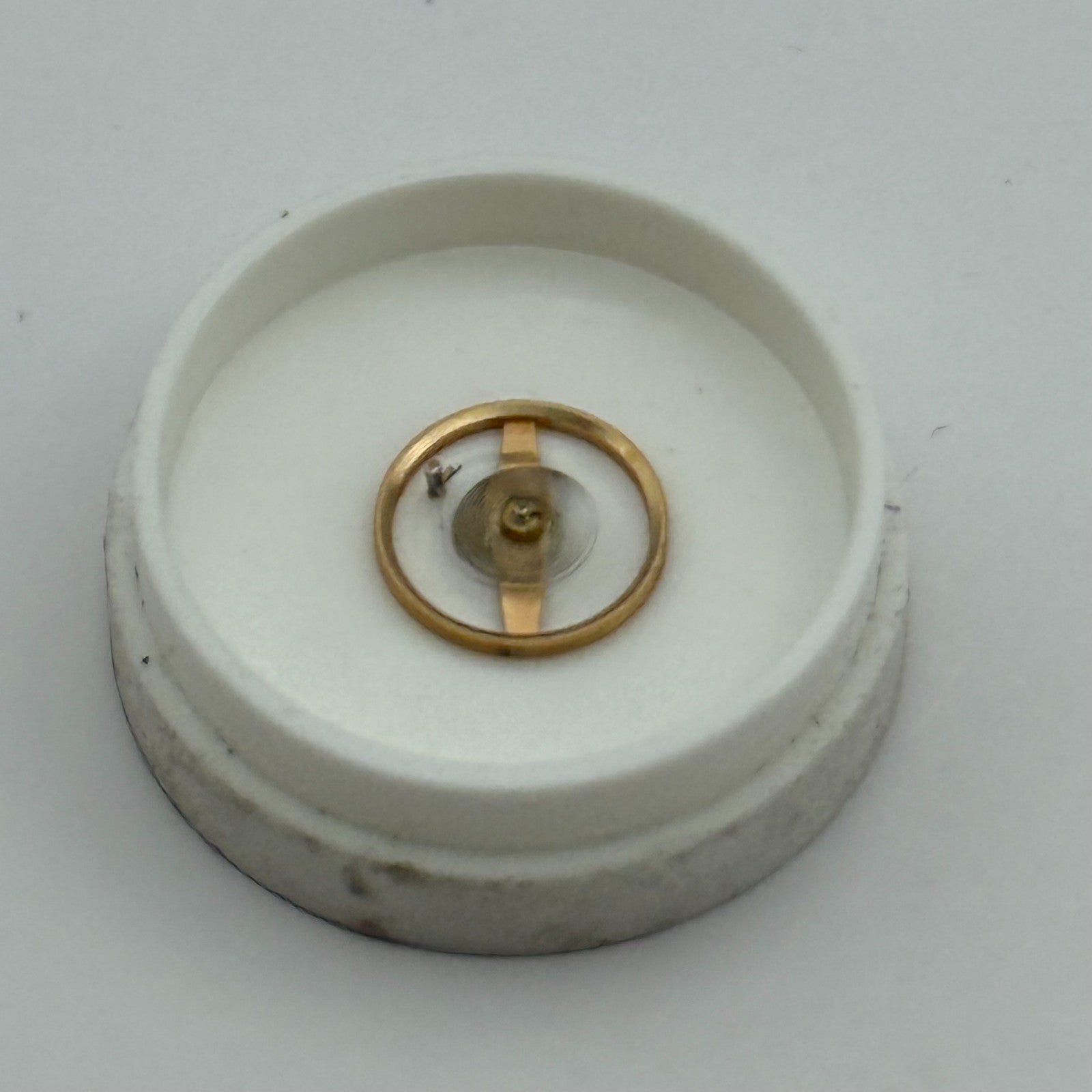 AS 976 1012 Balance Wheel Complete And Spring  29 M Watch Movement Parts NOS