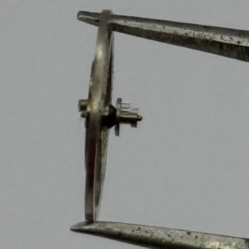 EB 1553 Balance Wheel Complete And Spring 10 1/2’’’ 466 Watch Movement Parts NOS