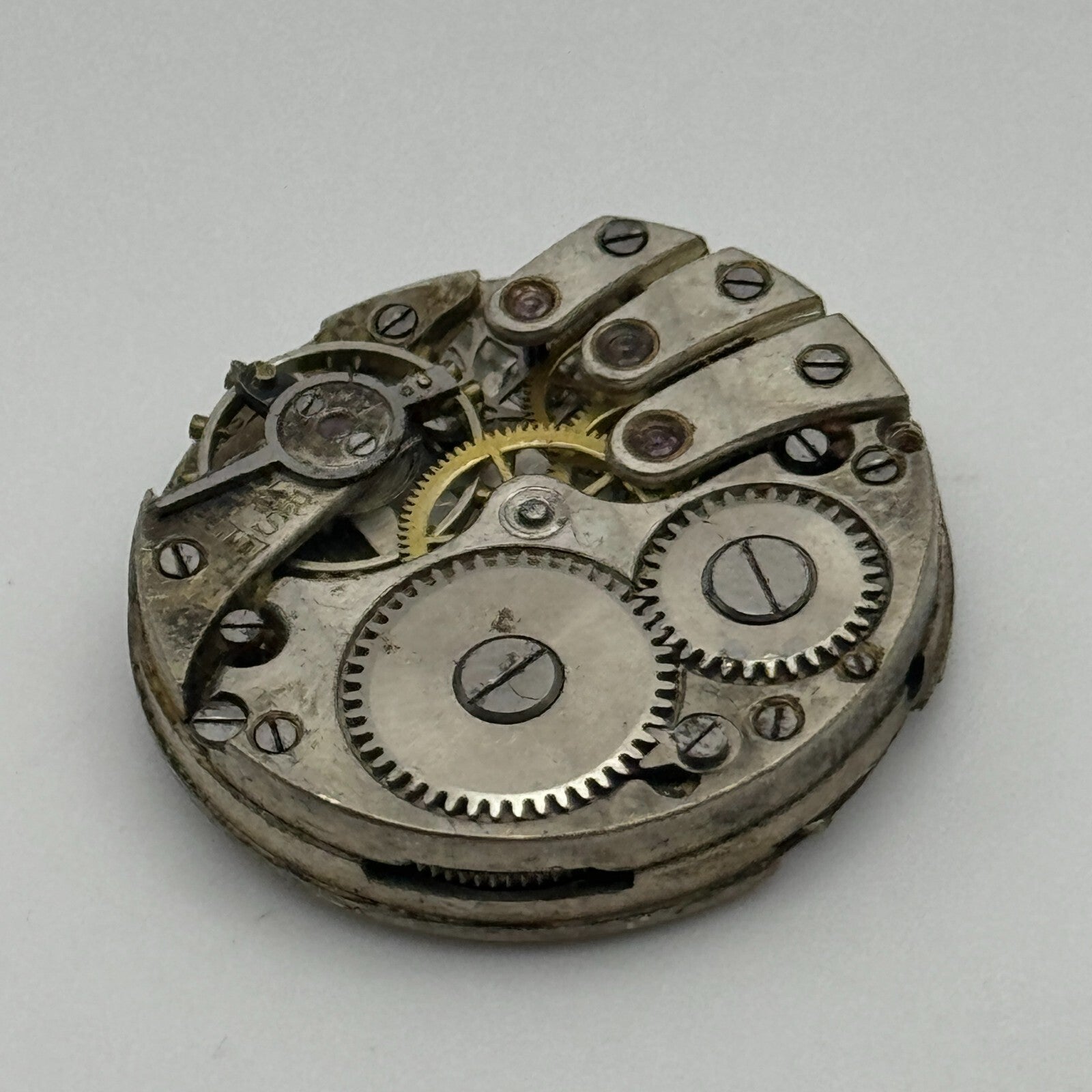 23.7mm Unidentified Porcelain Bullseye Dial Trench Watch Movement Manual Wind