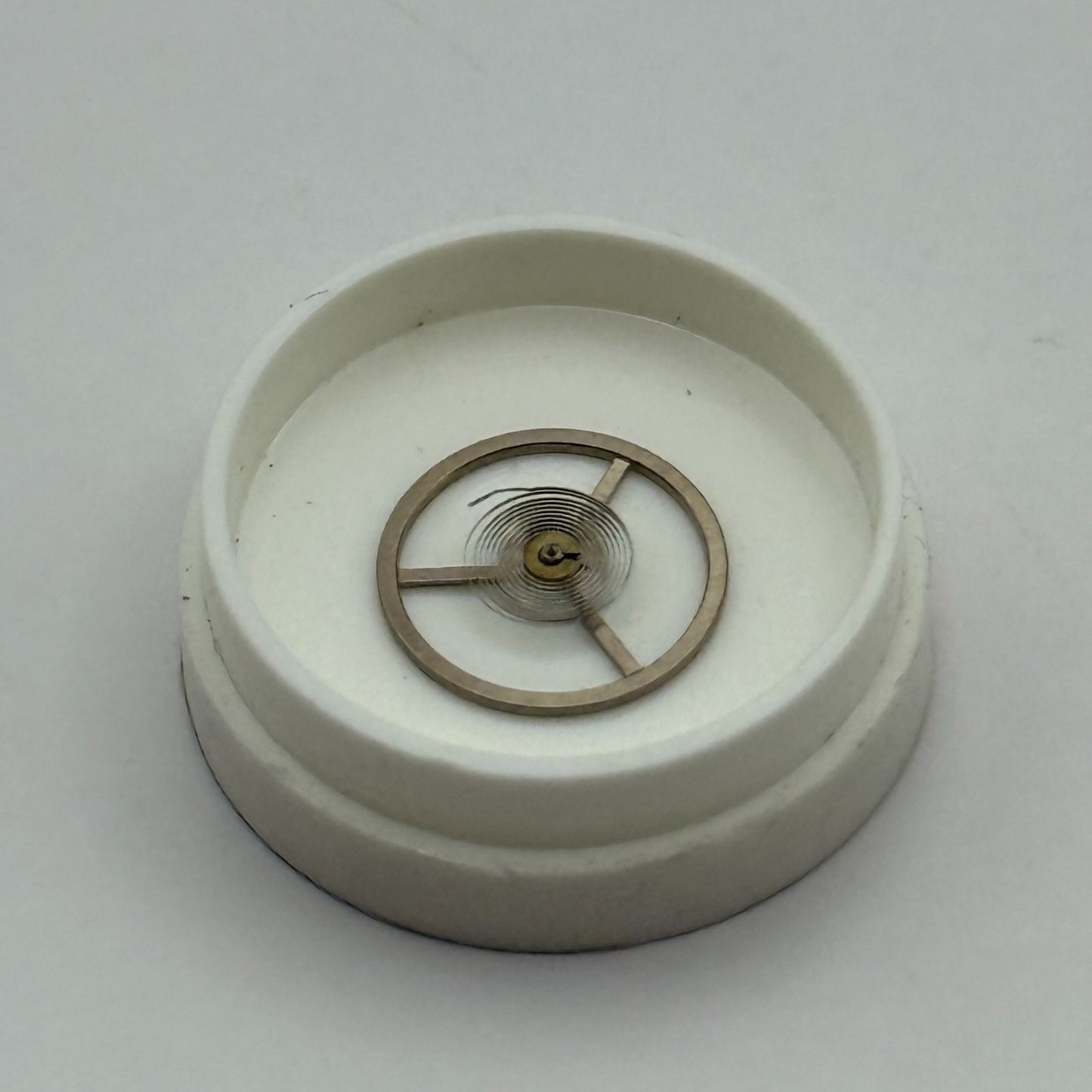 EB 8350 8354 8356 Balance Wheel Complete And Spring 8¾’’’ 1 Watch Movement Parts