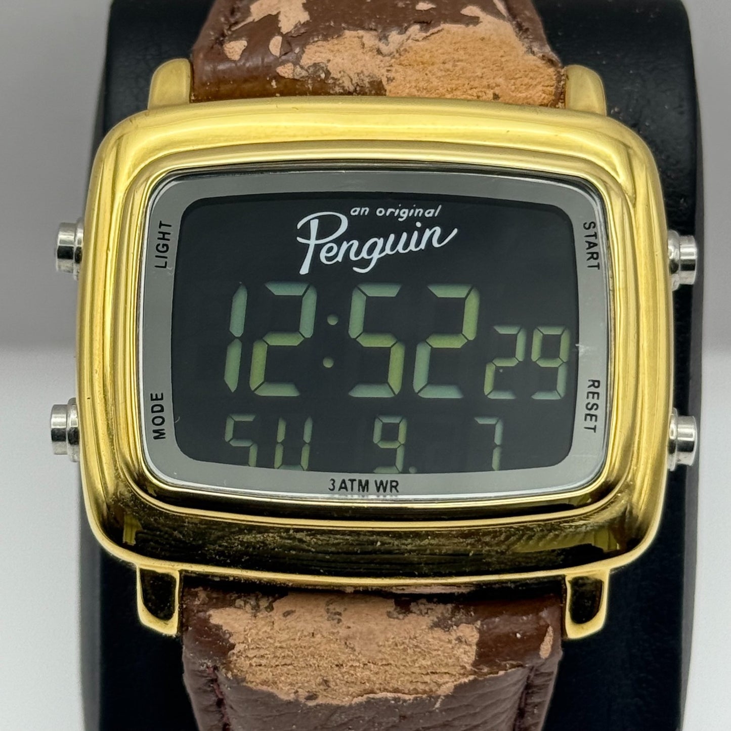 An Original Penguin Digital Quartz Watch Gold Tone Case Japan Working 41mm