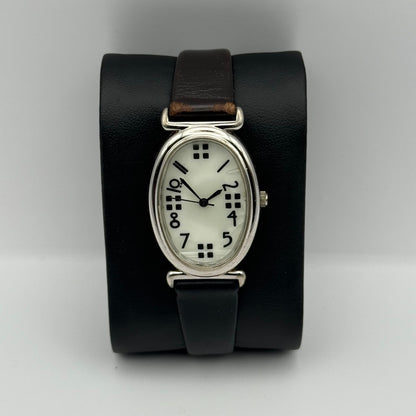 Cairn Scotland Ladies Quartz Watch MOP Dial Brown Leather Strap Working 24mm