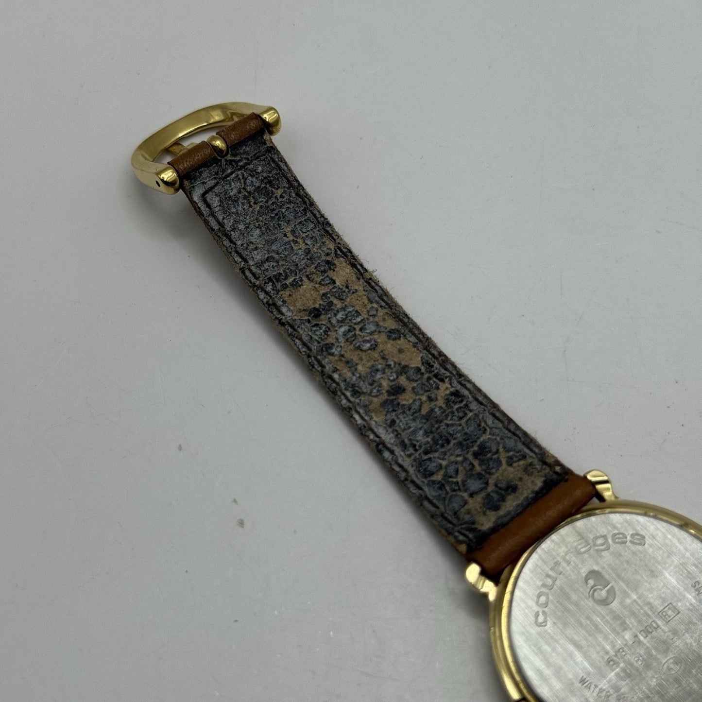 30mm Working Ladies Vintage Courreges Paris 5Y31-1000 Gold Plated Quartz Watch
