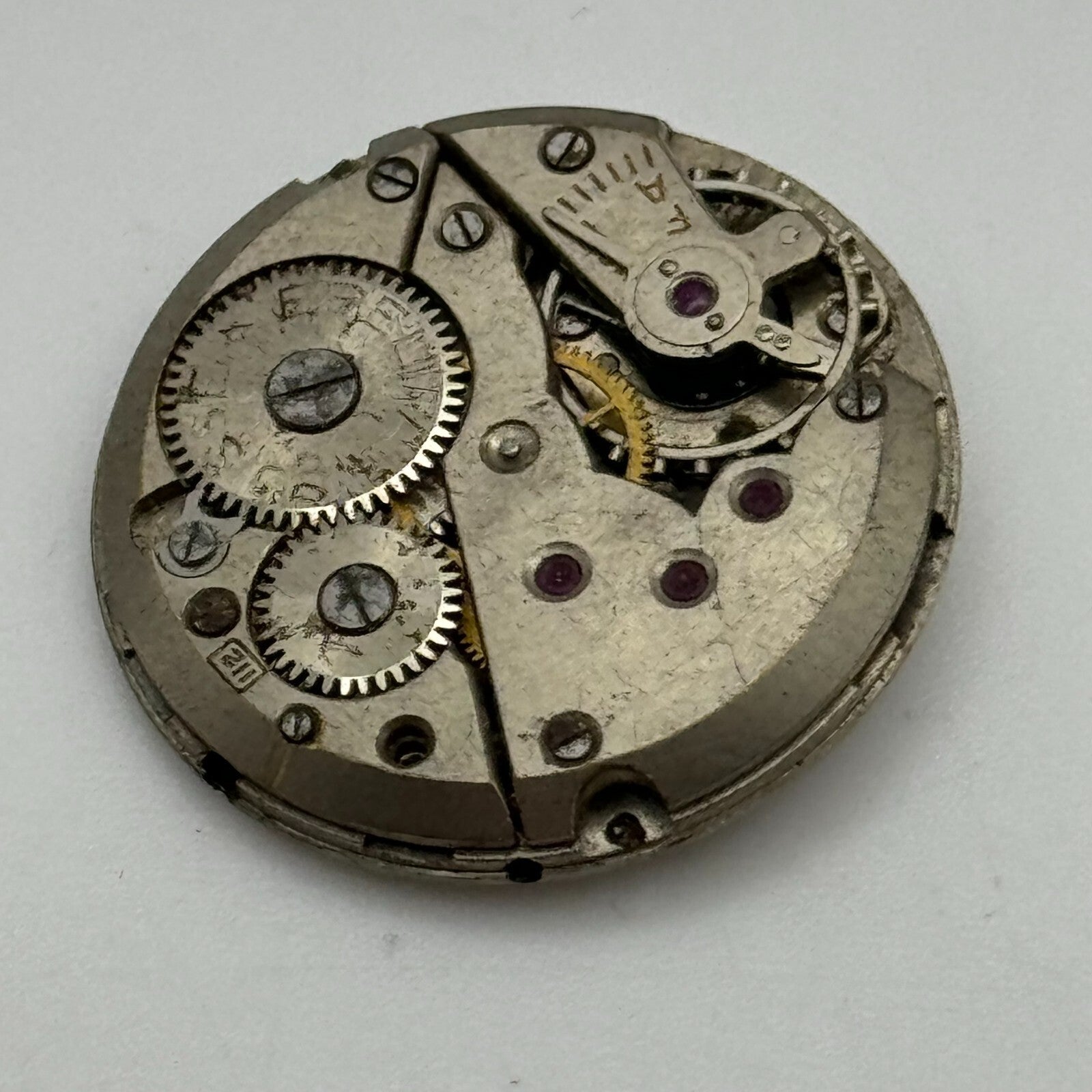 23.6mm Ebel Fab Suisse Cal 118 Manual Wind Swiss Watch Movement Vintage PARTS