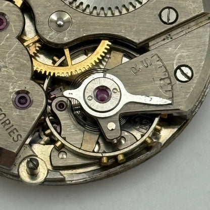 28.2mm Men's Vintage Movado 5935 Cal 125 Manual Wind Watch Movement PARTS REPAIR