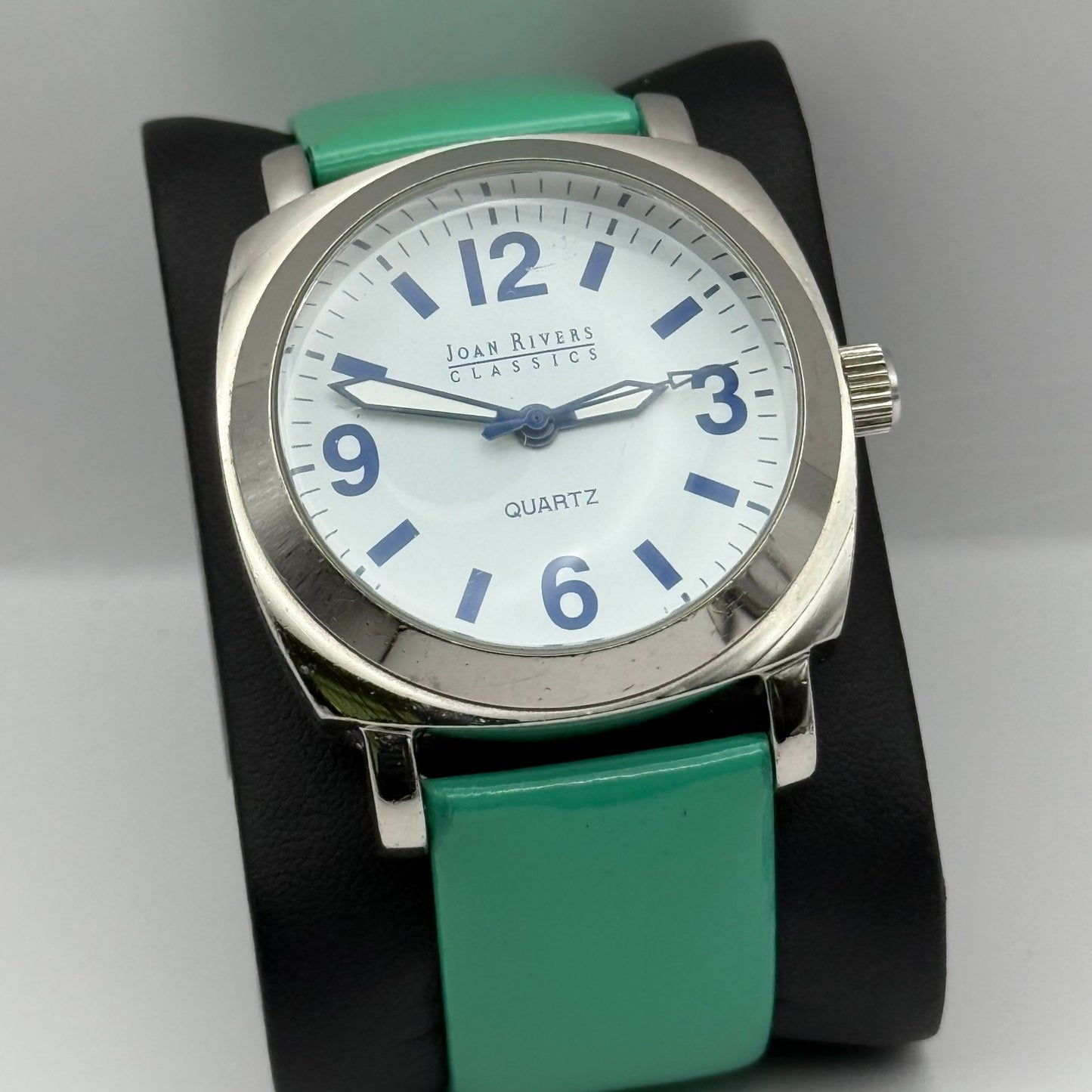 Joan Rivers Classics Mens Quartz Watch Green Leather Strap Japan Working 40mm
