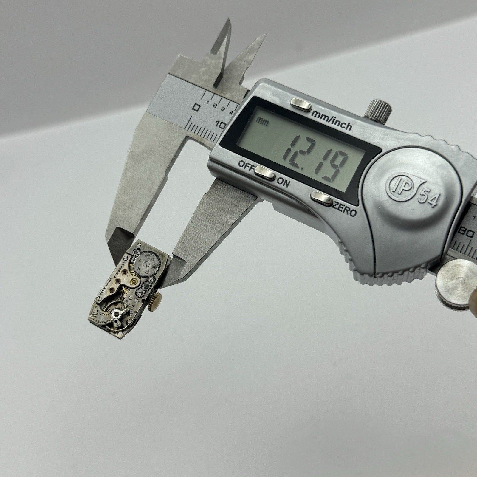 12.2mm Ladies Cyma Ref 344.a Manual Wind 15 Jewels Swiss Watch Movement PARTS