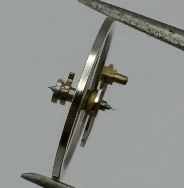 Brac 300 301 Balance Wheel Complete And Spring 1604 Watch Movement Parts NOS