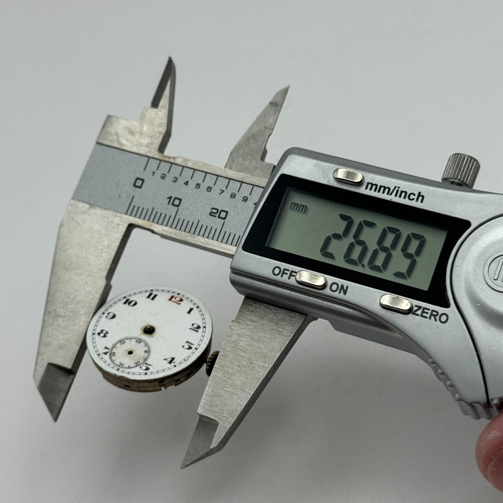 23.9mm Unidentified Swiss Sub Seconds Trench Watch Movement Manual Wind PARTS