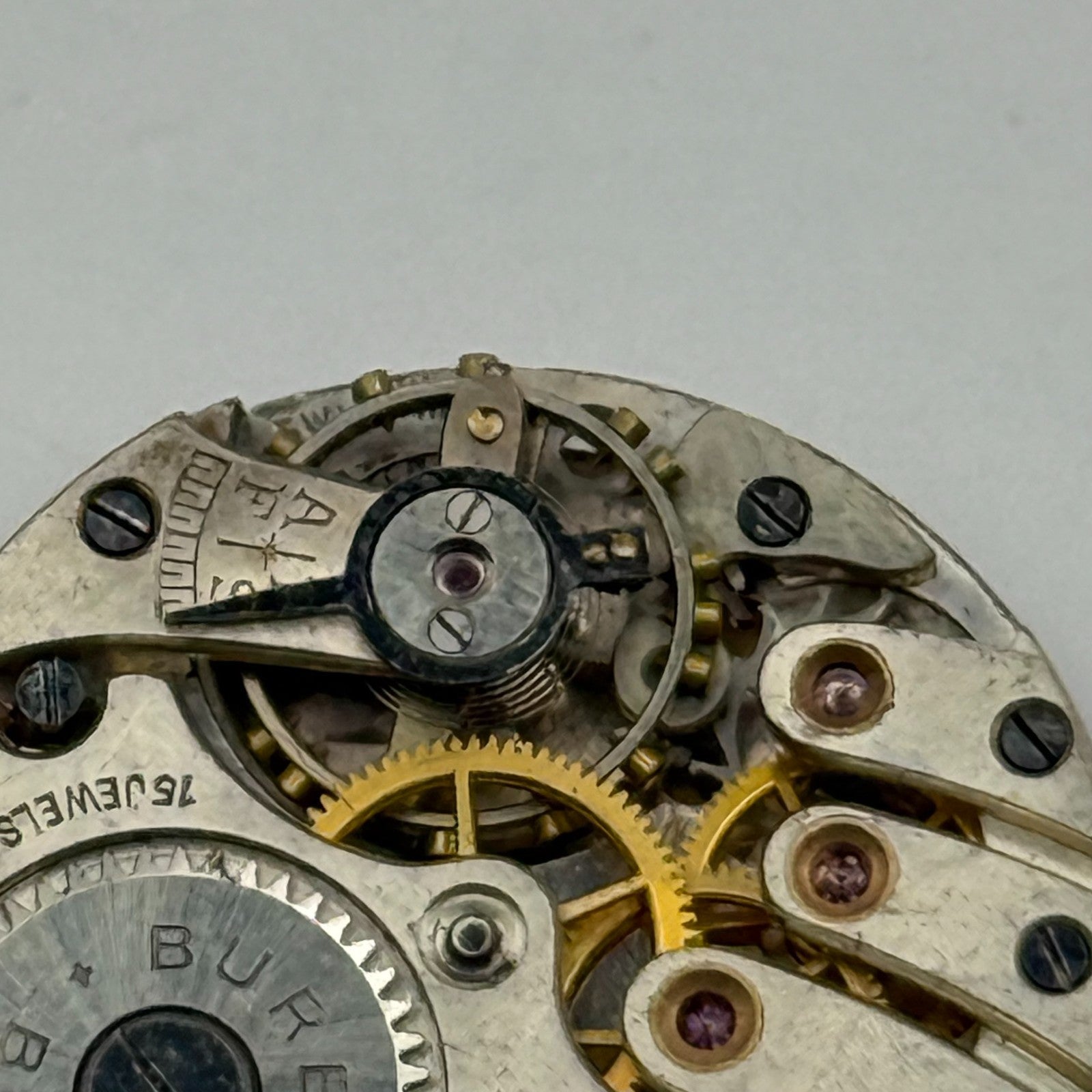Buren 15 Jewels Watch Movement Manual Wind Vintage Swiss Parts Repair 23.7mm