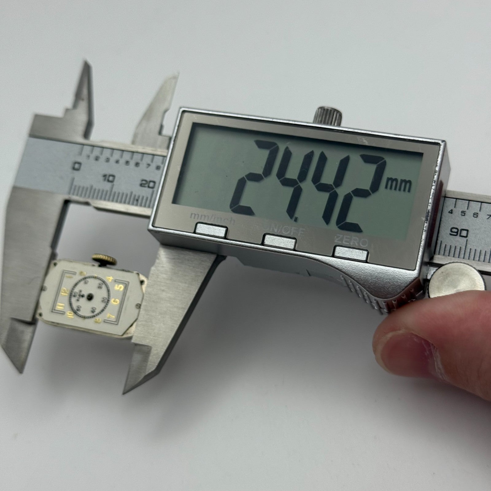 Running 1938 Vintage 18/0s Elgin 522 Model 1 American Watch Movement FOR PARTS