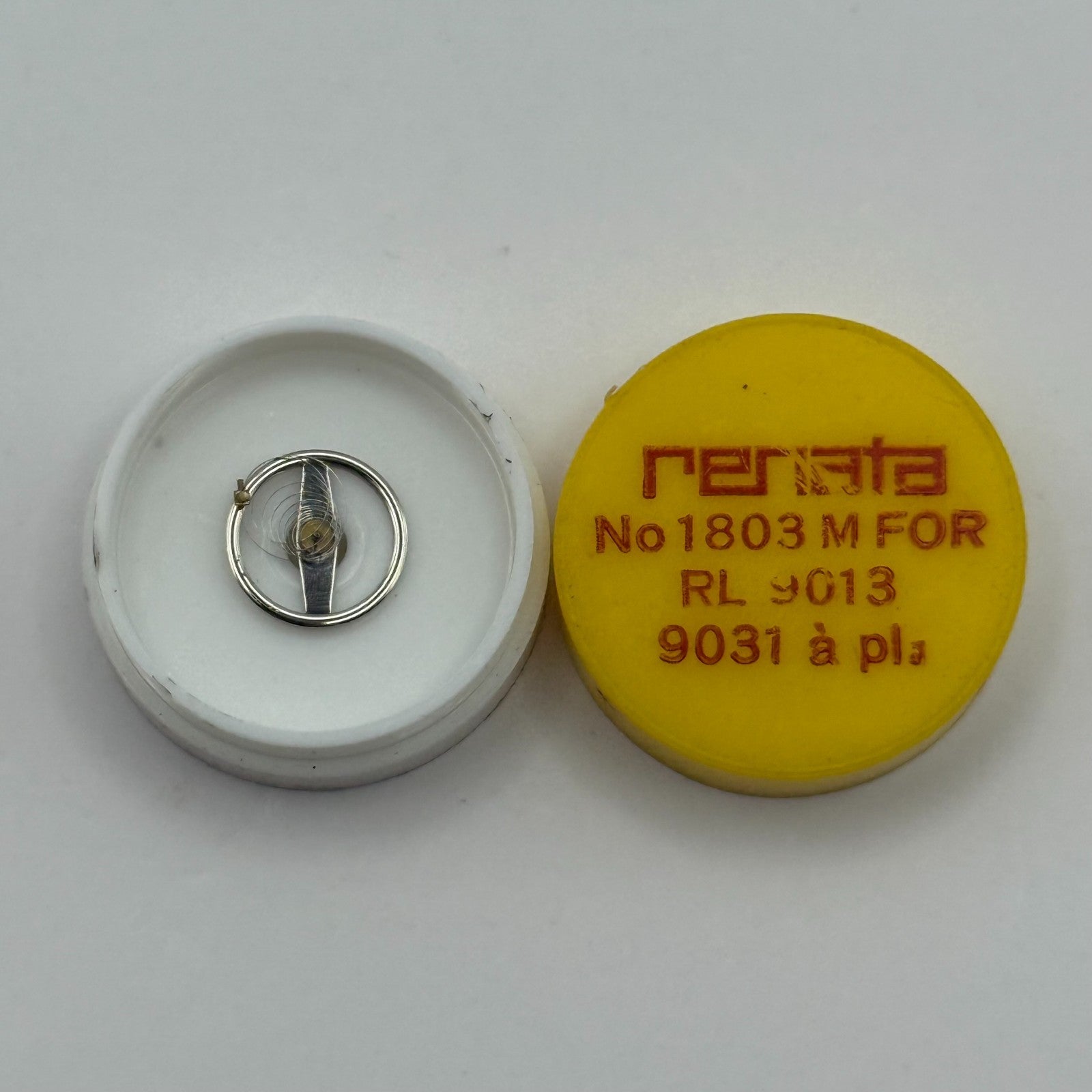 RL 9013 9031 Balance Complete a pla. Renata 1803 M Watch Movement Parts DAMAGED