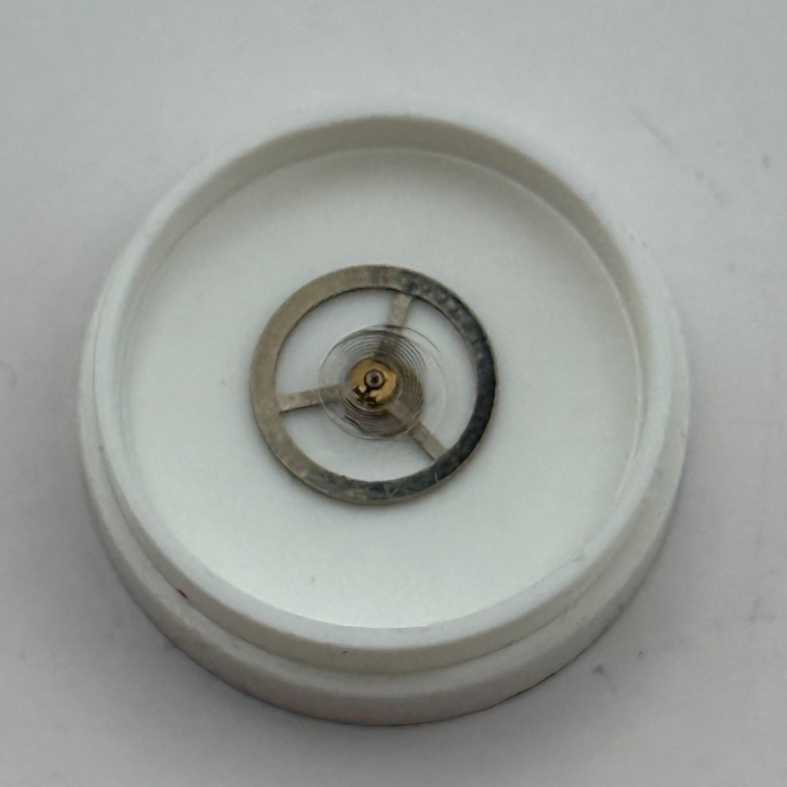 EB 1612 Balance Wheel Complete And Spring 6¾–8’’’ 950 Watch Movement Parts 