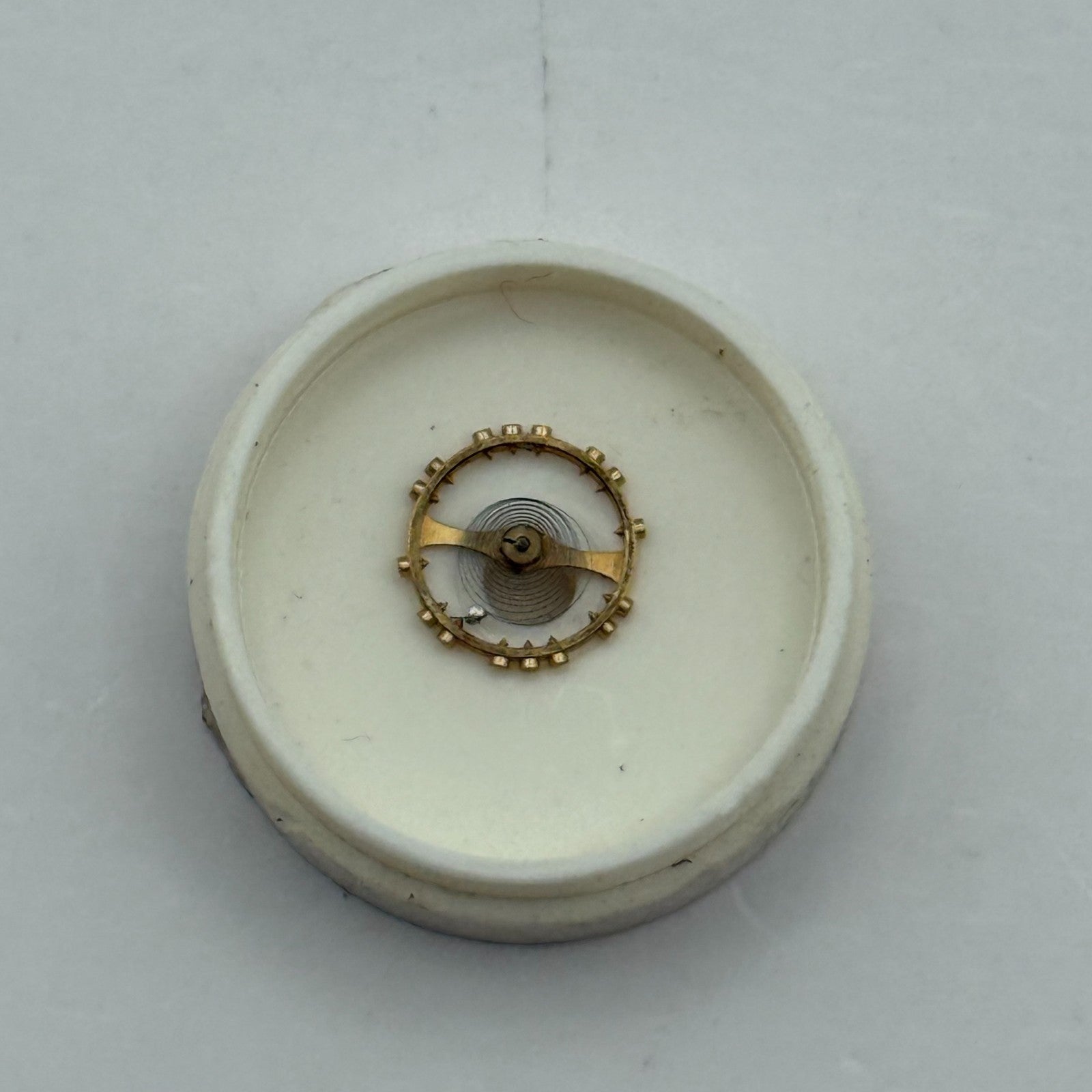 AS 976 1012 Balance Wheel Complete And Spring  532 M Watch Movement Parts NOS