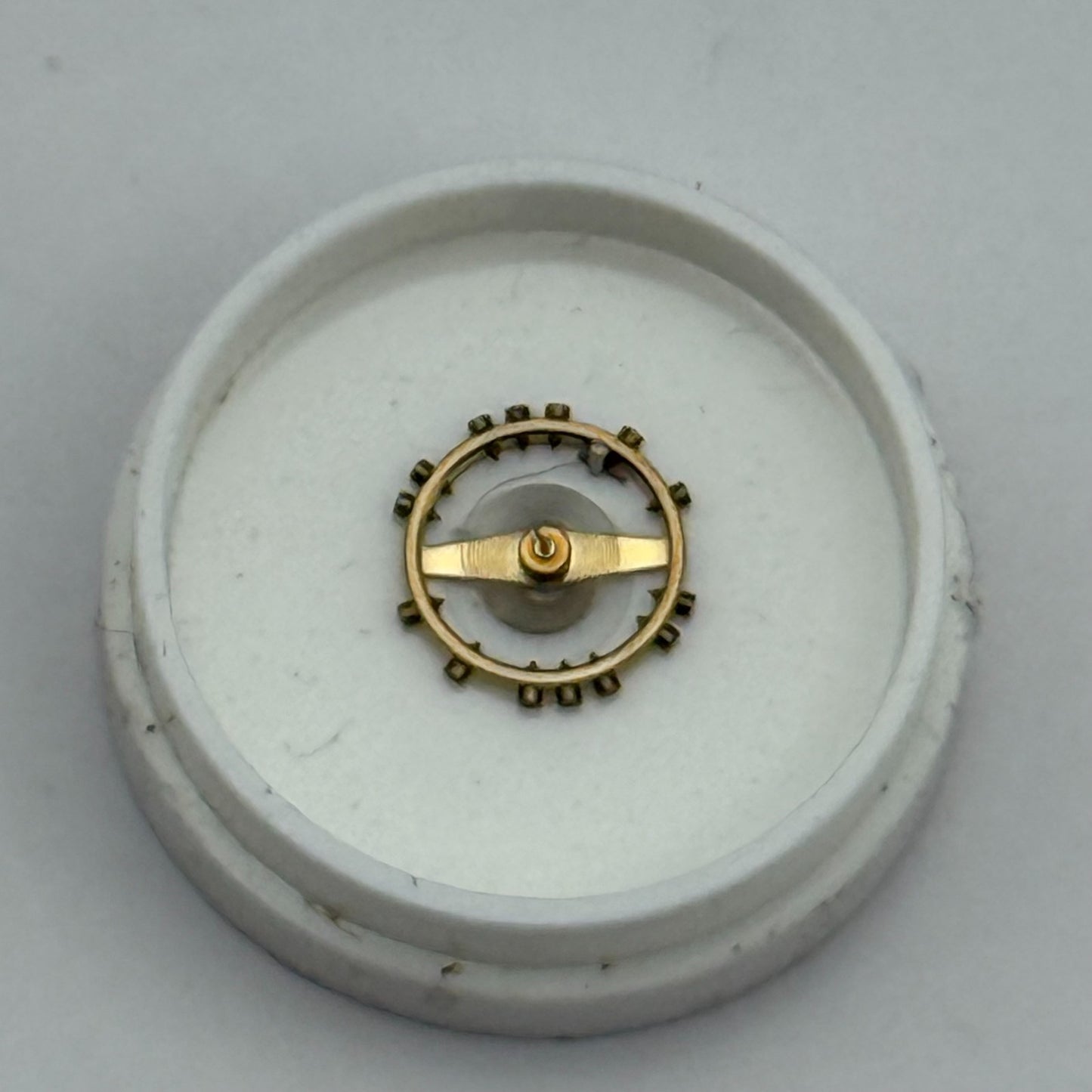 AS 976 1012 Balance Wheel Complete And Spring  532 M Watch Movement Parts NOS