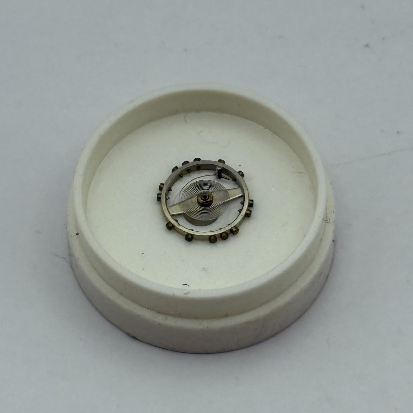 AS 1677 Balance Wheel Complete And Spring 5 1/2''' 1225 M Watch Movement Parts
