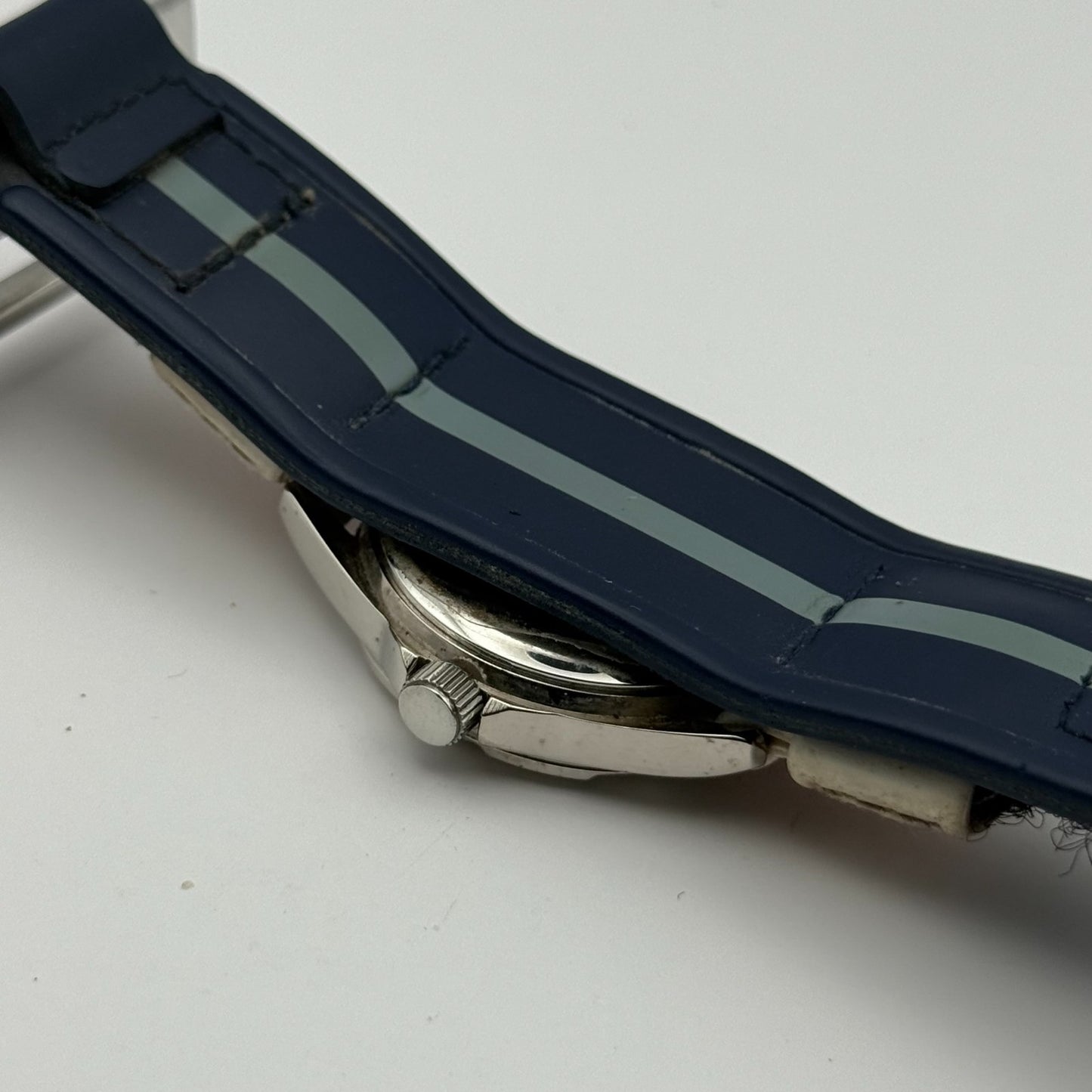 England National Football Men's Quartz Watch Red White Cross Dial Working 32mm