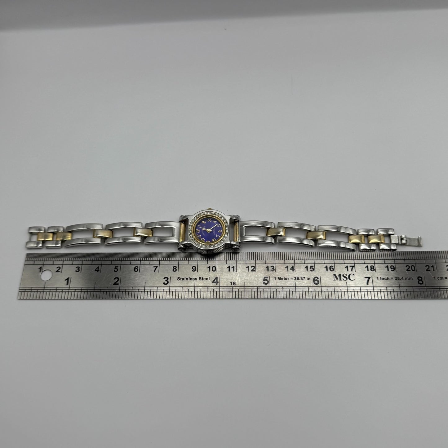 Louis Valentin Swiss Design Ladies Quartz Watch Two Tone Bracelet Working 23mm