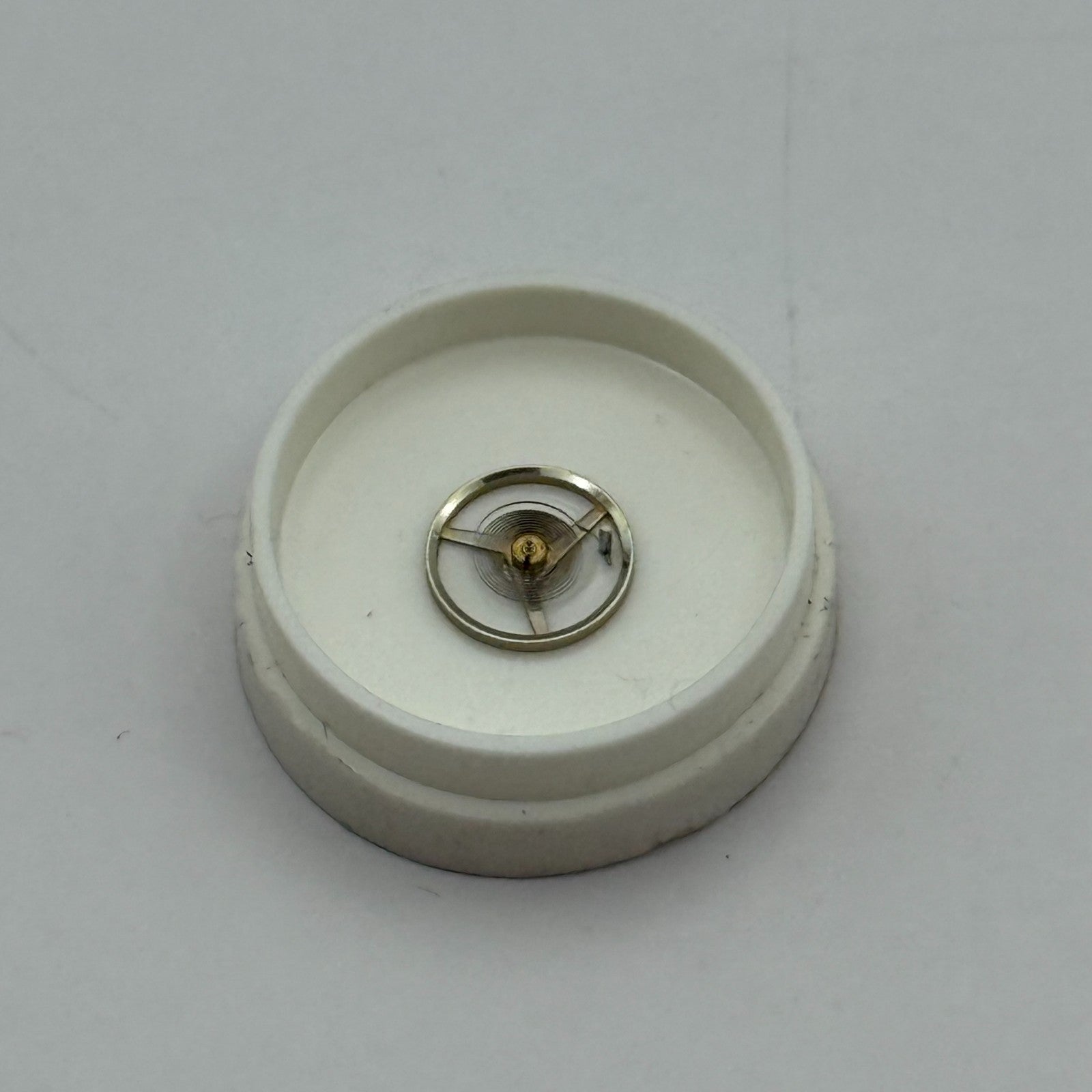 FEF 6620 Balance Wheel Complete And Spring 5½''' 1449 M Watch Movement Parts NOS