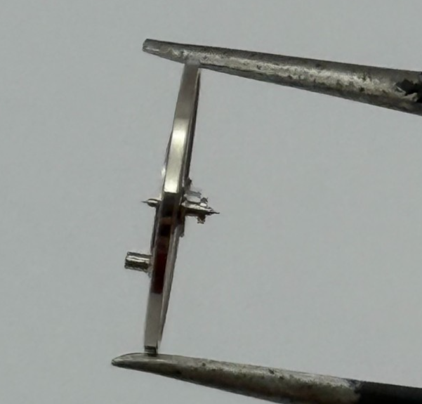 Peseux 320 Balance Wheel Complete And Spring  1076 M Watch Movement Parts 