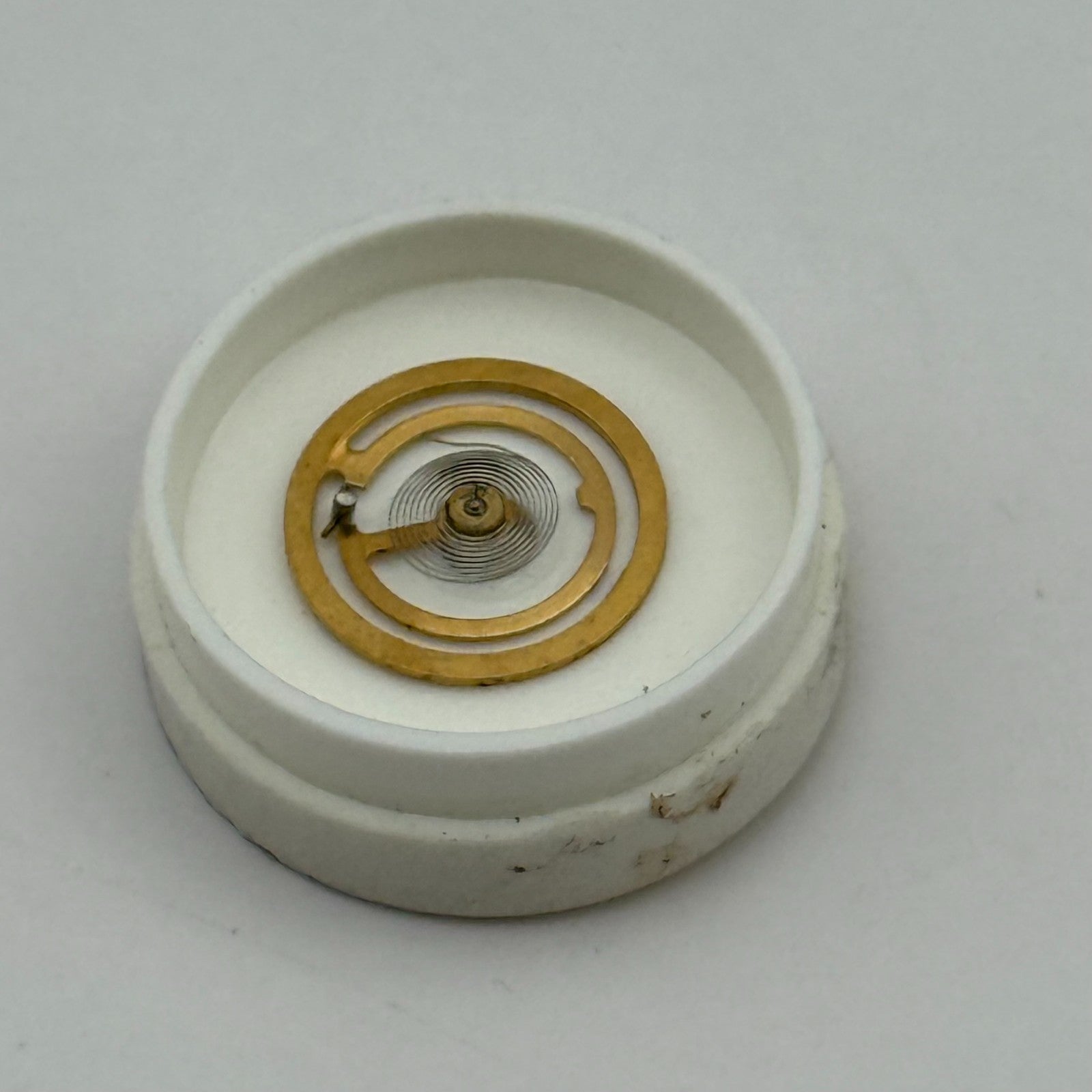 EB 8021 Balance Wheel Complete And Spring  10½’’’ 1253 Watch Movement Parts NOS