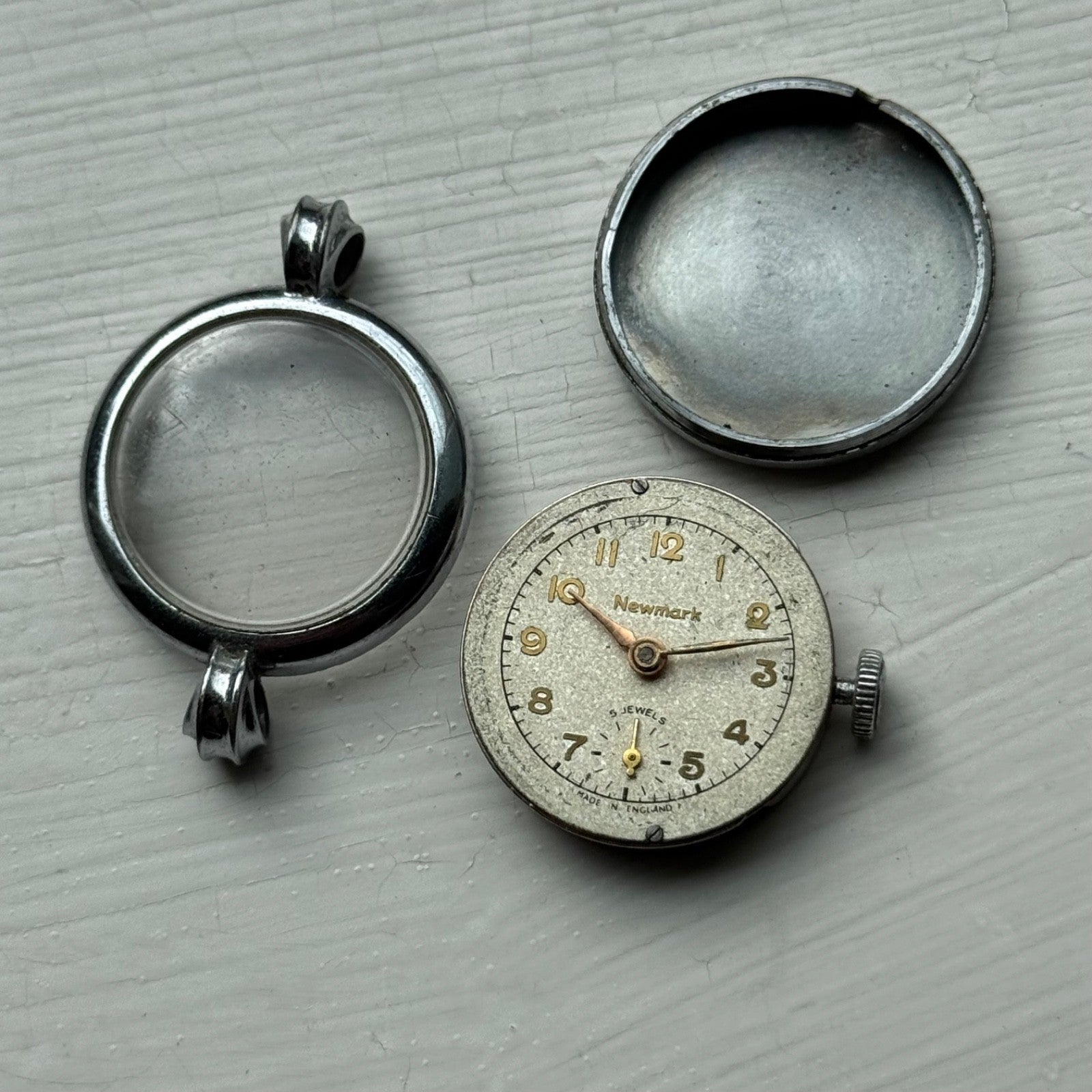 25mm Vintage Newmark 5 Jewels Sub Seconds Manual Wind Watch PARTS / REPAIR