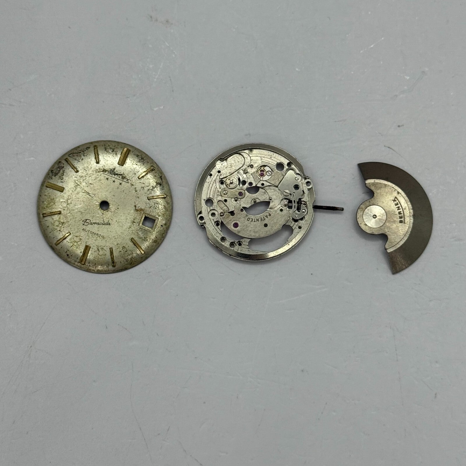 Bernex Barracuda ETA 2472 Automatic Partial Manual Wind Vintage PARTS 25.9mm 