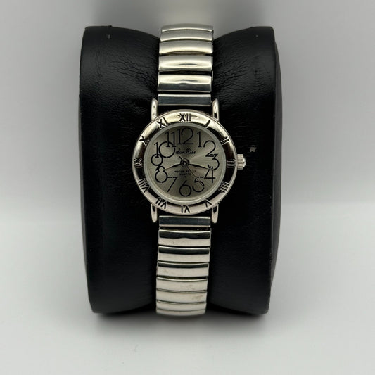 Sun Rise Ladies Quartz Watch Silver Dial Silver Tone Stretch Band Working 24mm
