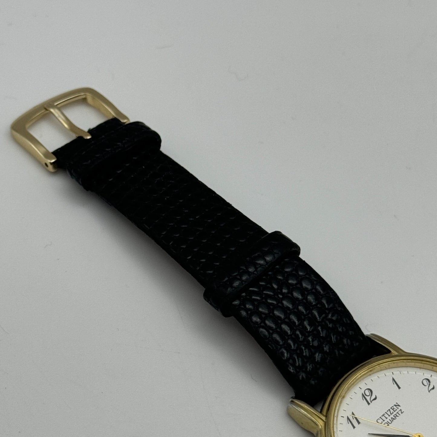 33mm Working Citizen 6031-S018161 White Dial Quartz Watch New Battery 8.5 Inches