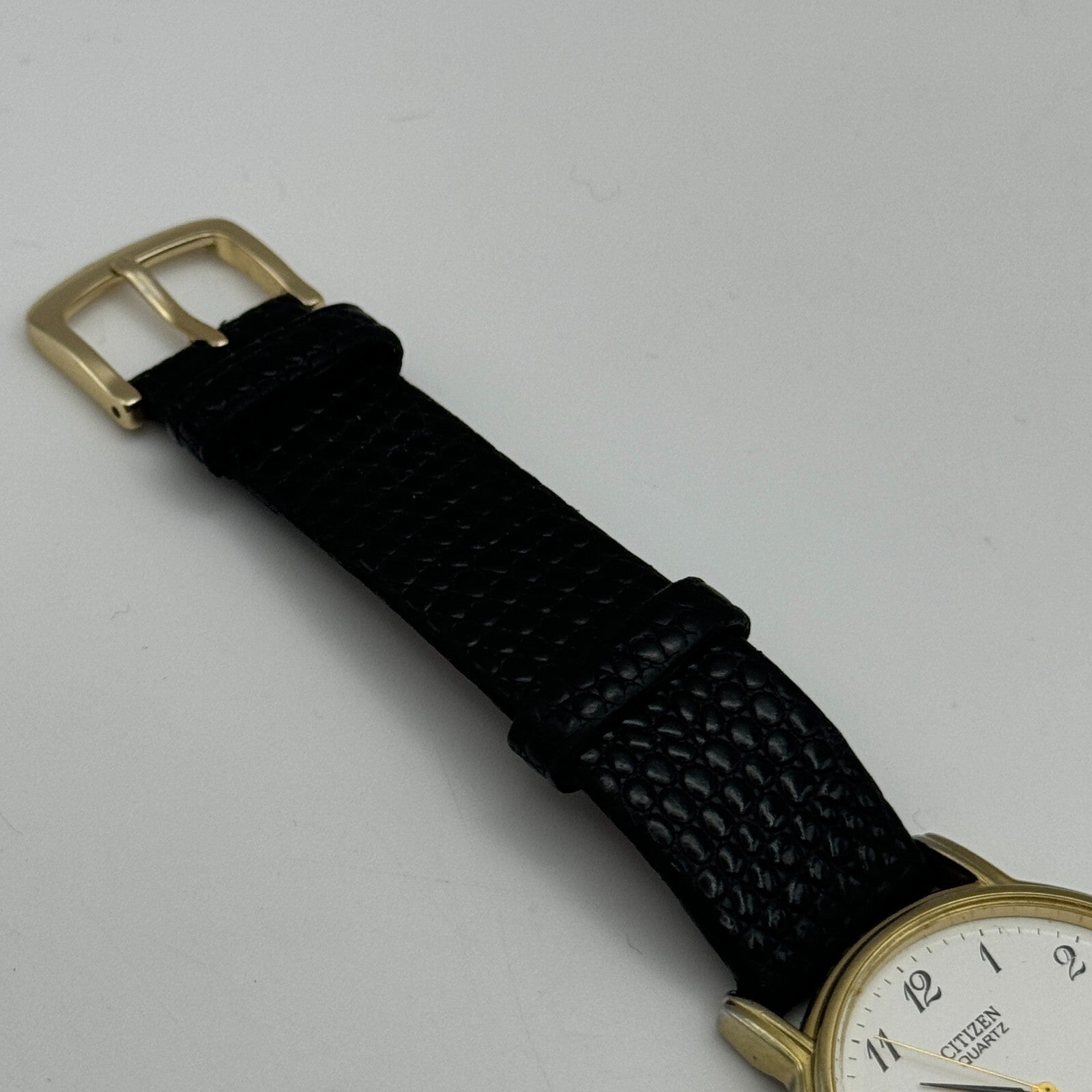 33mm Working Citizen 6031-S018161 White Dial Quartz Watch New Battery 8.5 Inches