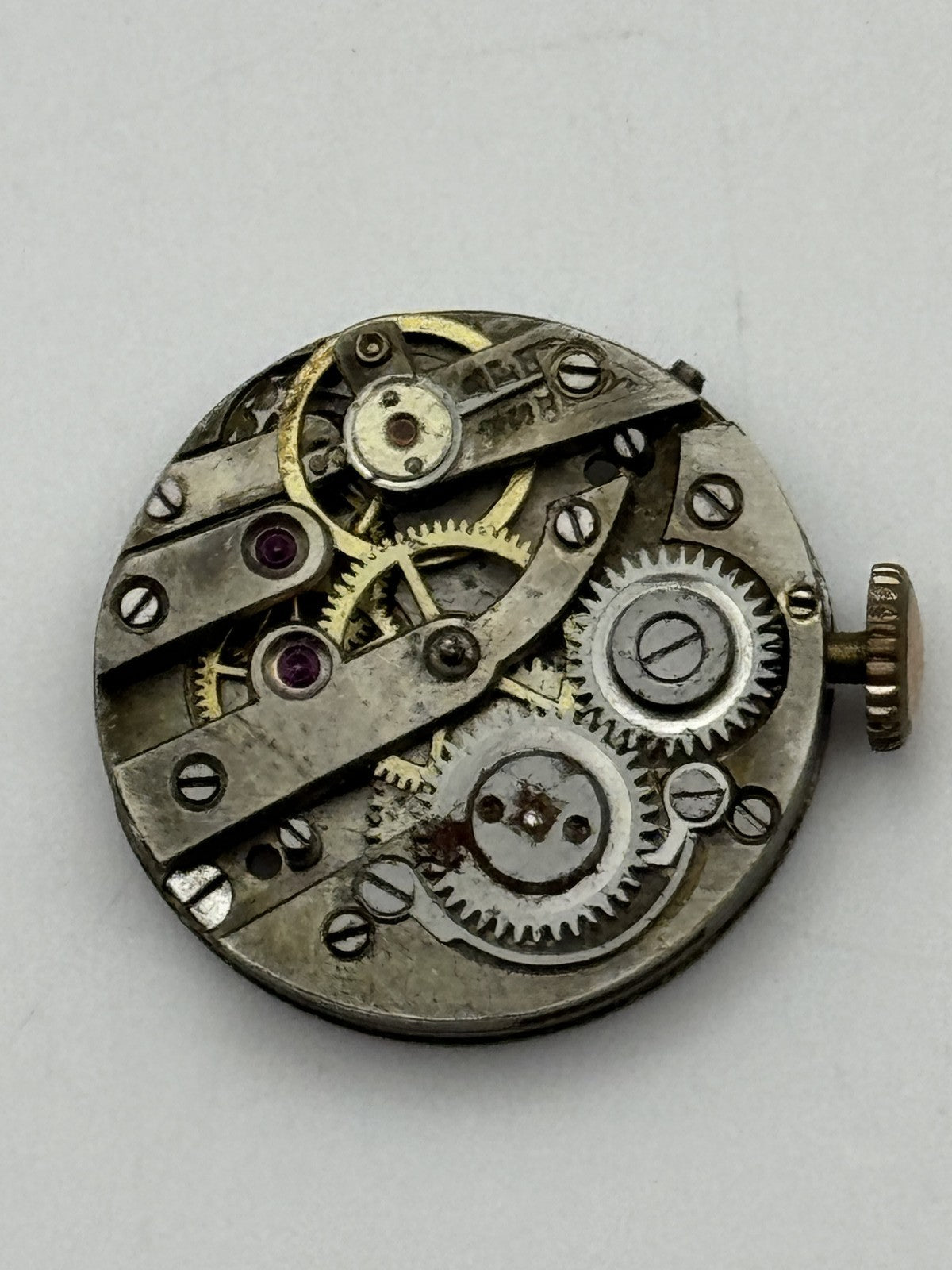 20.5mm Vintage Interesting unidentified Manual Wind Swiss Watch Movement REPAIR