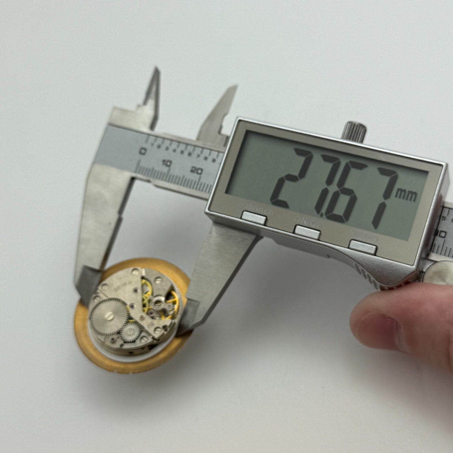 25.9mm Vintage Sekonda 2614.H Soviet USSR Manual Wind Watch Movement PART REPAIR