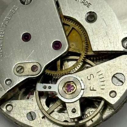 23.6mm Vintage Brac 107 Swiss Made Manual Wind Watch Movement PARTS REPAIR