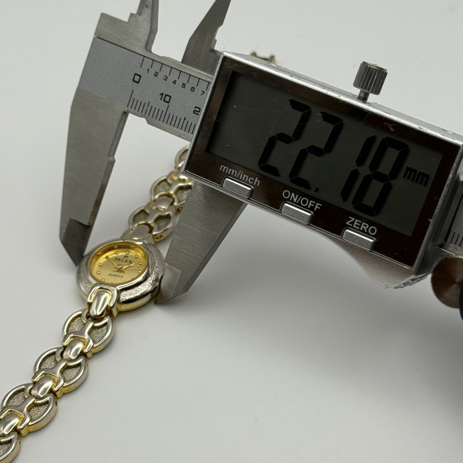 22mm Working Ladies Pelex Swiss 18k Gold Electroplated Quartz Watch 5.75 Inches