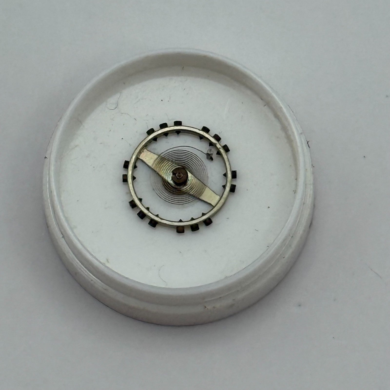 AS 1051 Balance Wheel Complete And Spring 5¼’’’ 34 M Watch Movement Parts NOS
