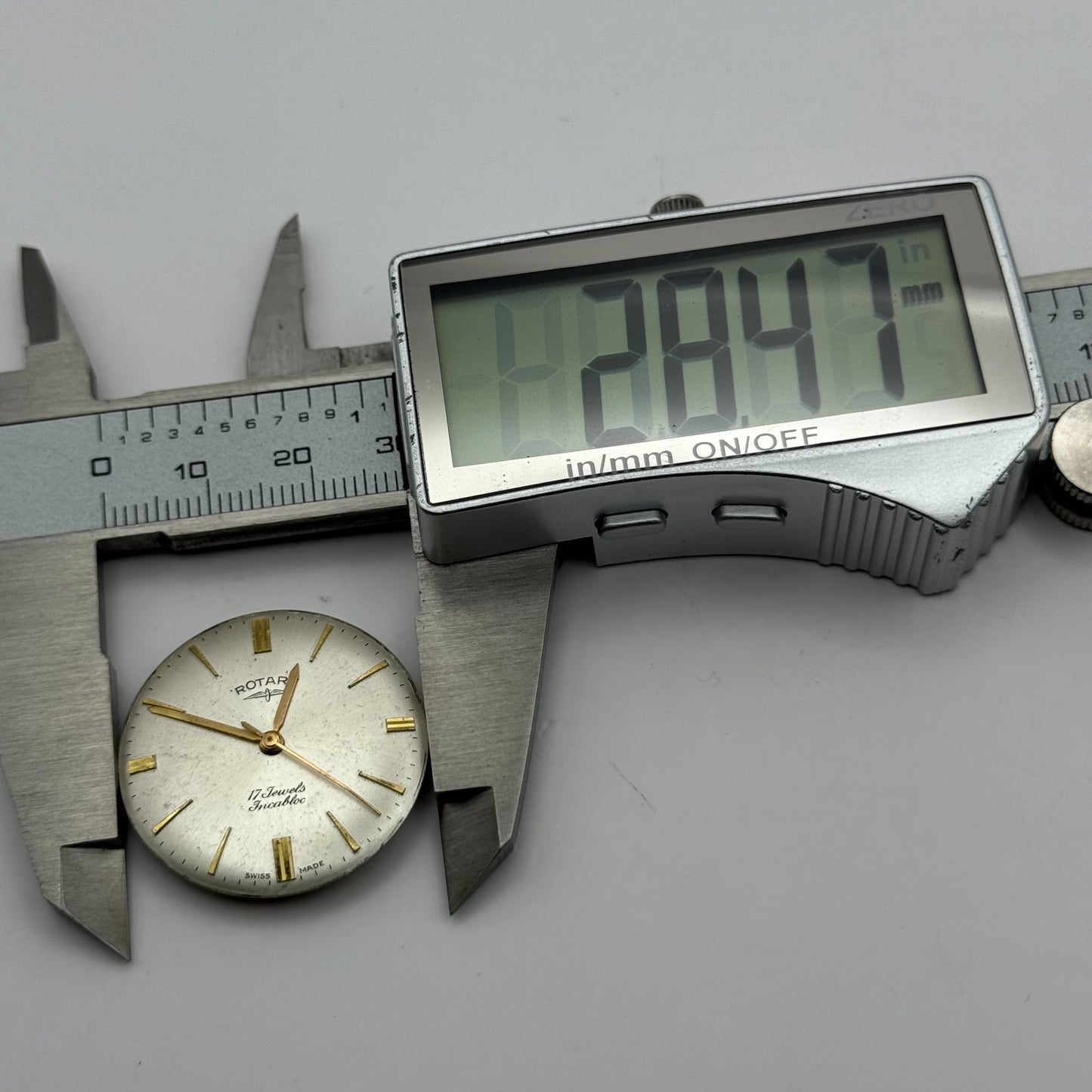 AS 1702/03 Watch Movement Date Rotary Manual Wind Vintage Swiss Parts 25.9mm