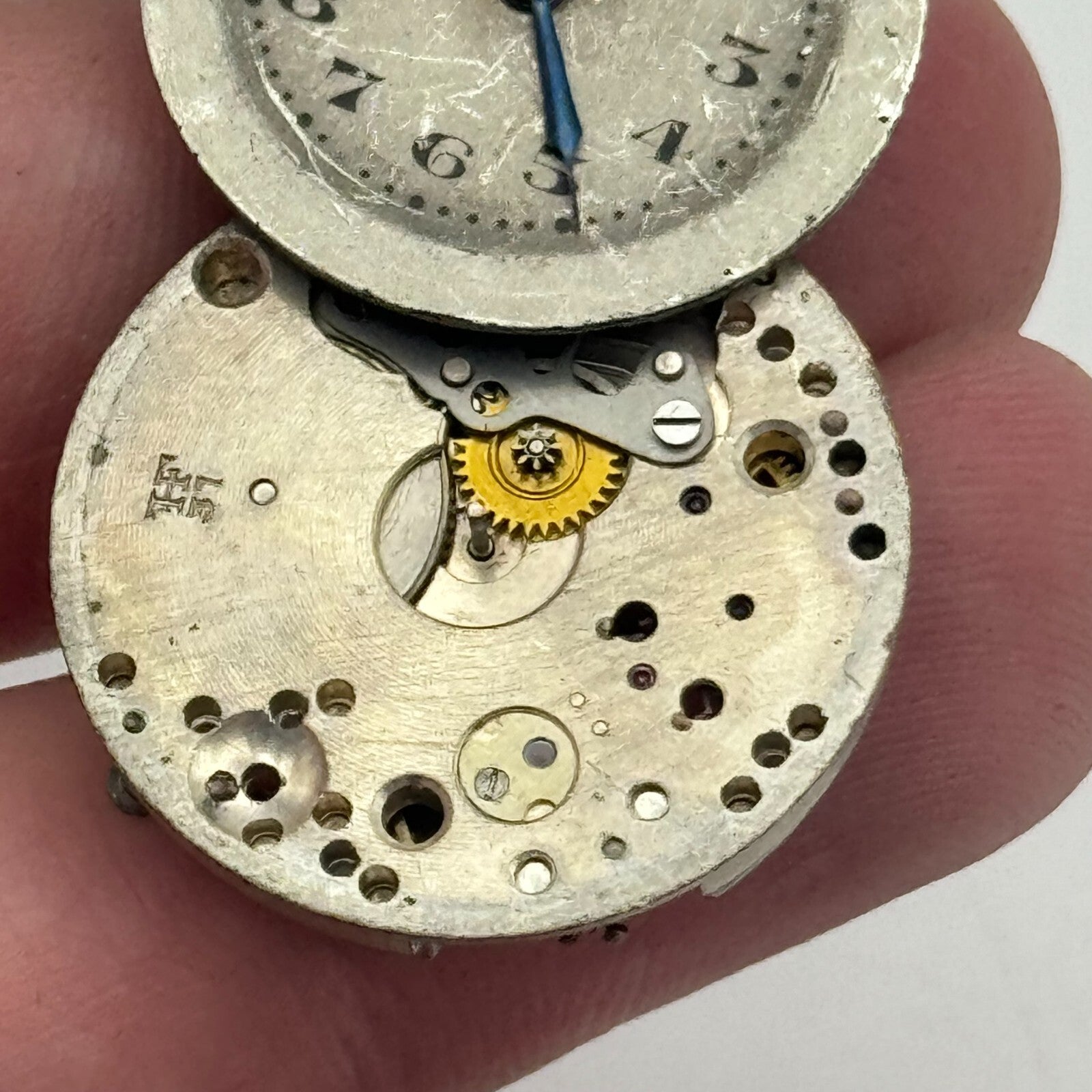 23.6mm J W Benson FHF 37 Manual Wind Watch Movement Swiss Vintage PARTS SPARES