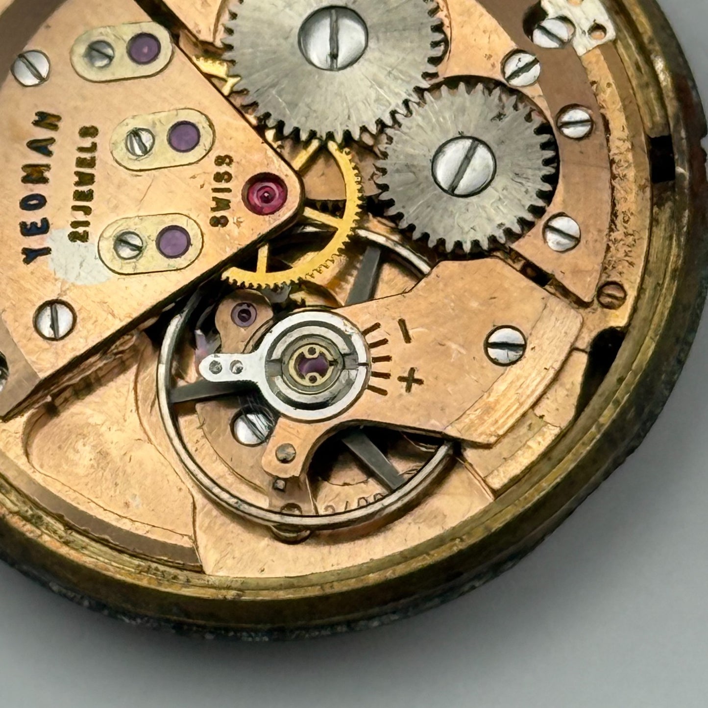 ETA 2409 Date Watch Movement Yeoman Lever Manual Wind Vintage Parts 29.7mm