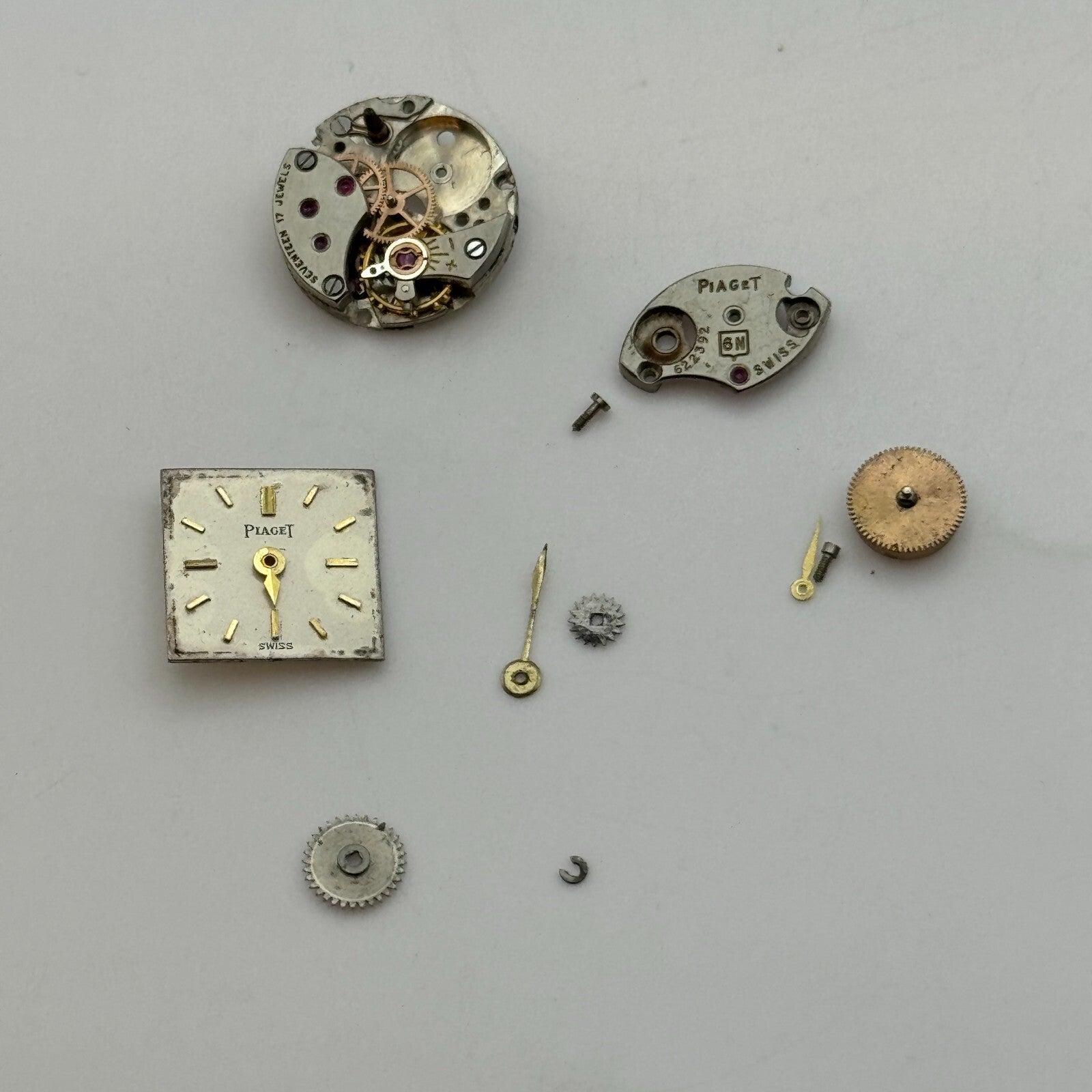 13.5mm Ladies Piaget 6N Backwind 17 Jewels Vintage Watch Movement PARTS SPARES