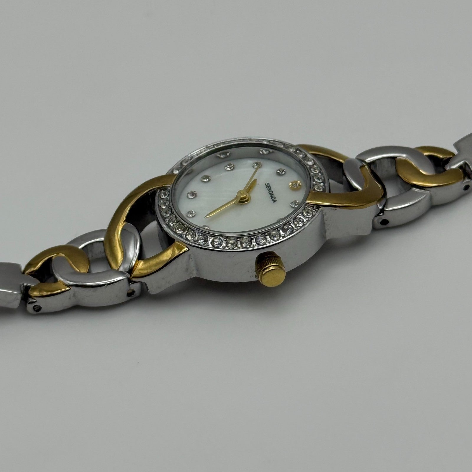 22mm Working Ladies Sekonda Two Tone Jewelled Quartz Japan Watch 6.25 Inches