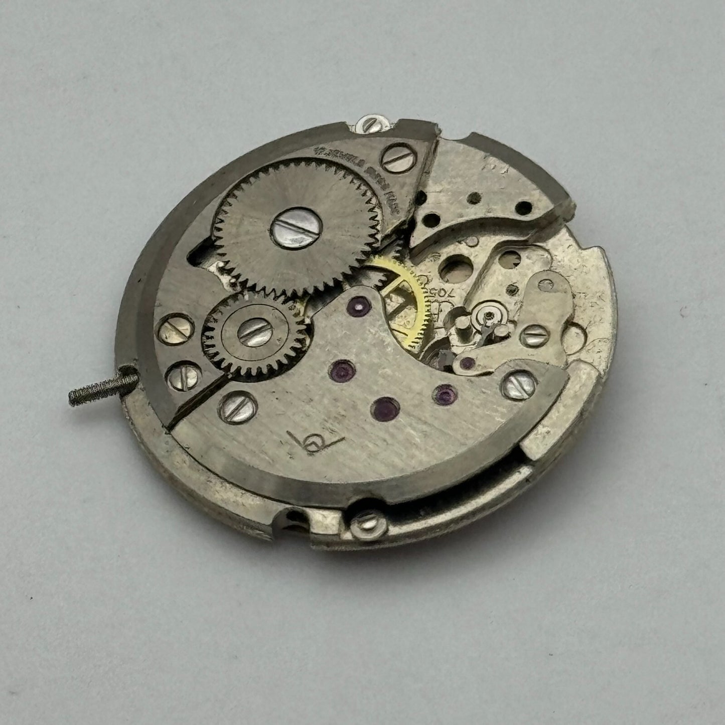 25.9mm Peseux 7056 Swiss Manual Wind 17 Jewels Watch Movement PARTS REPAIR SPARE